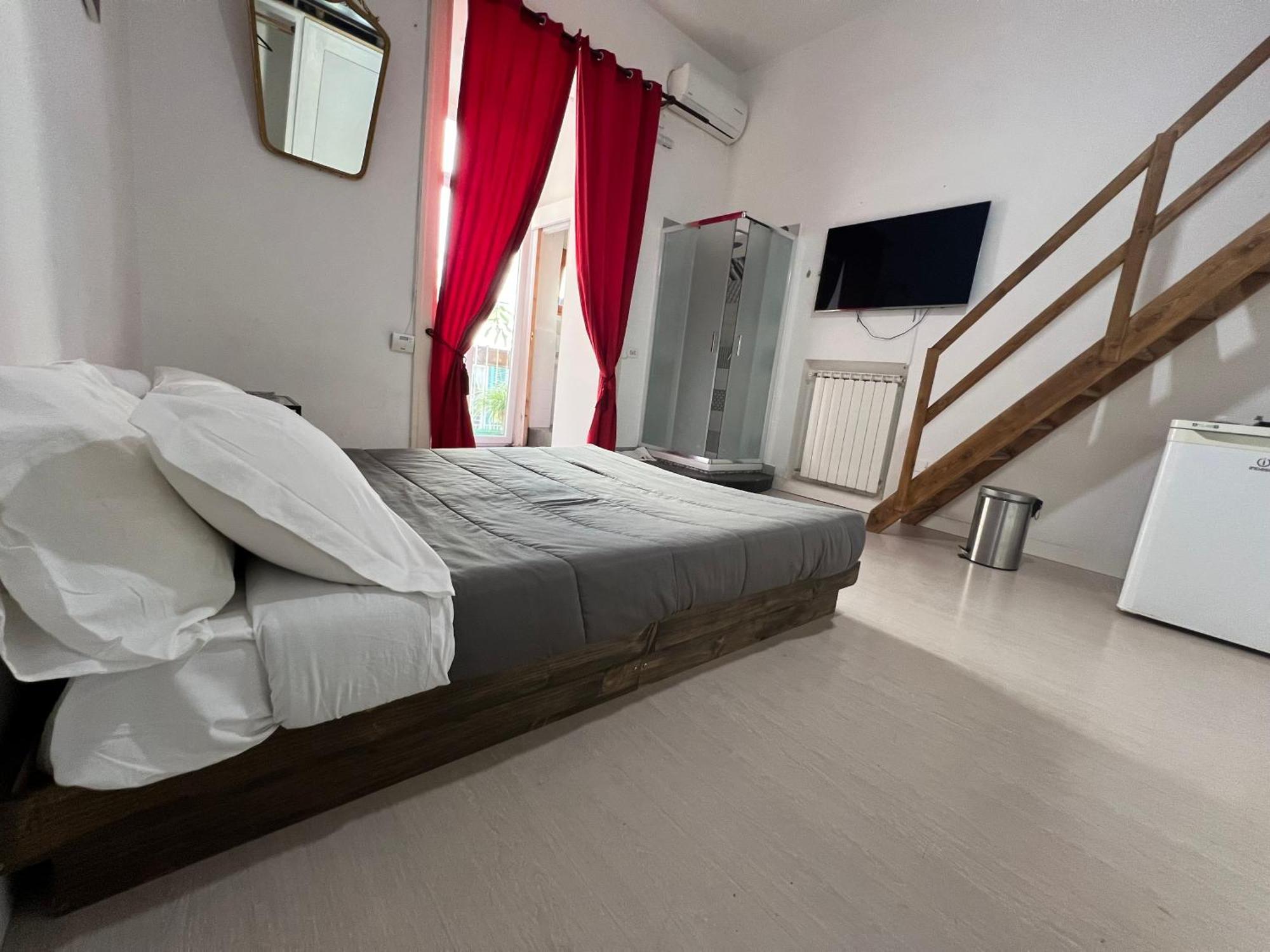 Carafa's Central By Hhn Appartement Naples
